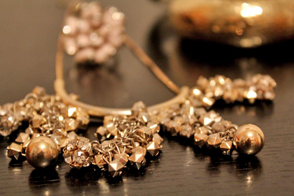 accessories gold necklace