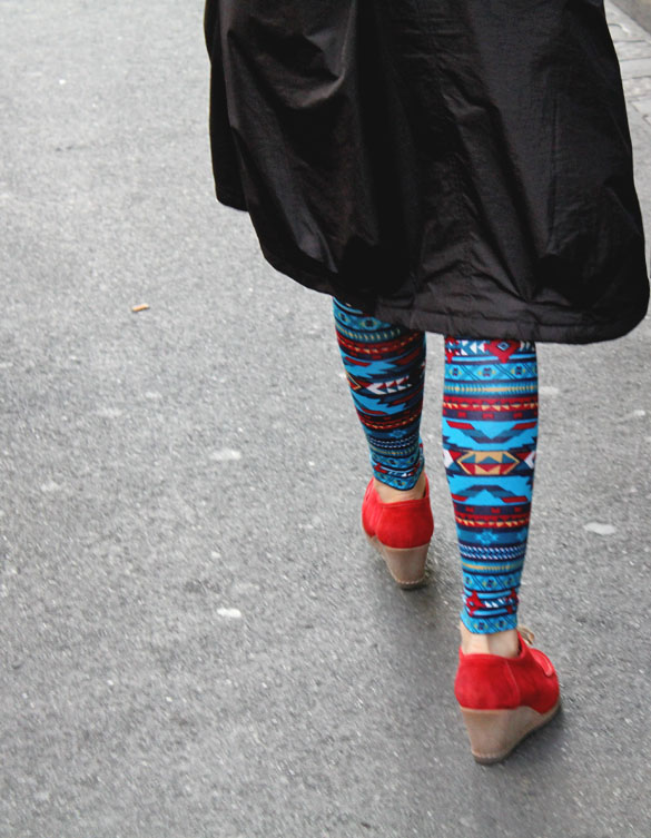 Leggings with Ikat Pattern