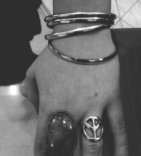 ring with peace sign