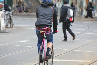 Photo pink bicycle lock